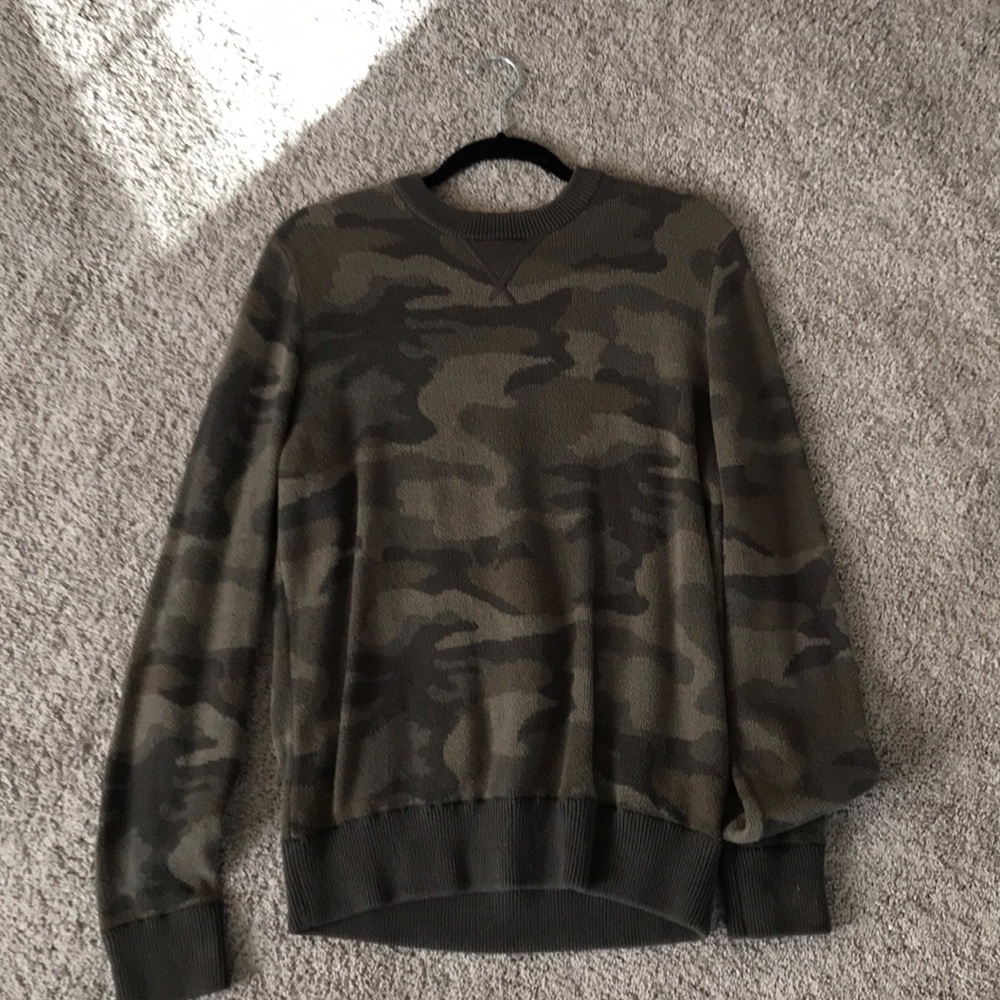 Mission Sweater Camo